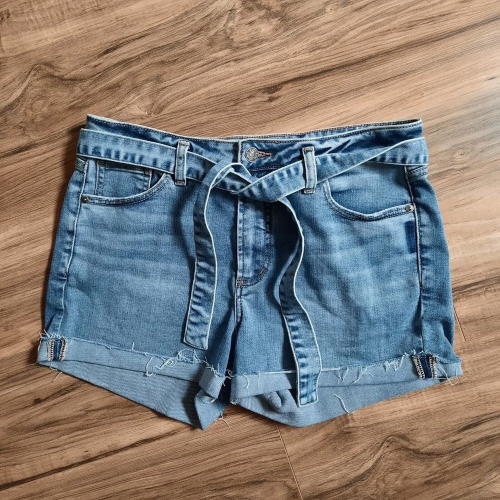 Silver Jean Shorts Womens 29 Blue High Rise Sure Thing Belted Raw‎ Hem Cuffed
